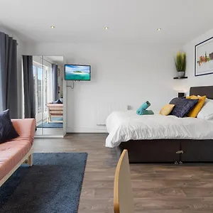 Centre Ashton Apartment Exeter